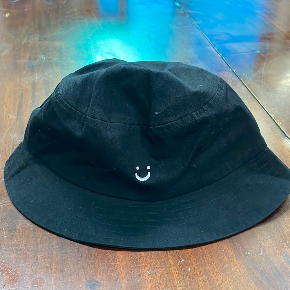 Black Bucket Hat with Smiley Face